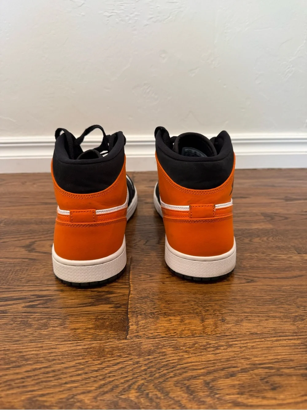 Air Jordan 1 Mid Shattered Backboard Orange Black White Men’s 10.5